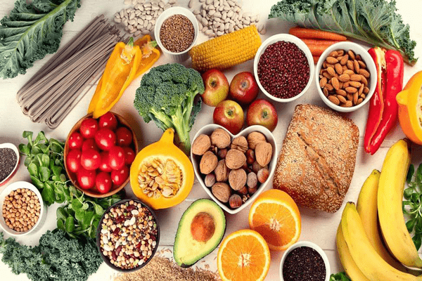 Vegetales variados que deben ser incluidos en una dieta para bajar el colesterol