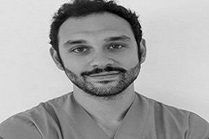 Mejores Cirujanos Capilares de España- Dr. Nicolás de Vicente, cirujano capilar