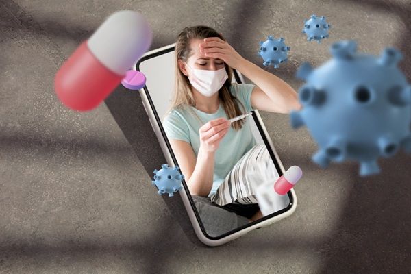 Enfermedades actuales - Mujer con una enfermedad a través de la pantalla de un móvil en referencia a las enfermedades actuales y cómo mantenerte saludable